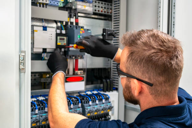 Electrical Outlet Repair in Holton, KS